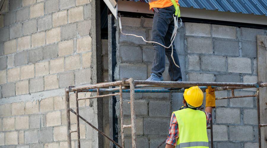 Professional residential roofers in Hillsdale, MI